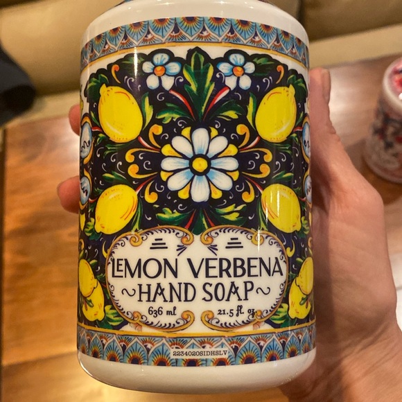 NEW! Deruta Hand Soap Home and Body Company 21.5 fl oz Lemon Verbena Blue Yellow - Picture 2 of 10